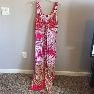 NWT Plus Size Maxi Dress