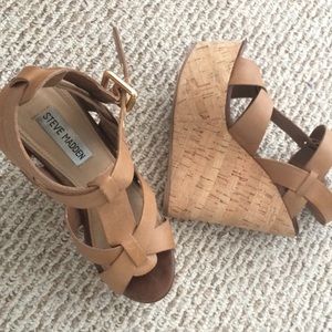 Steve Madden high wedges