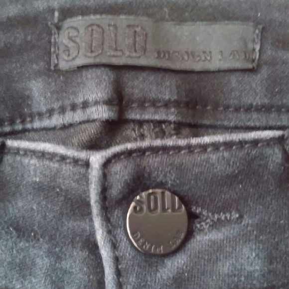 Sold Design Lab Distressed Look Soho Pull On jeans