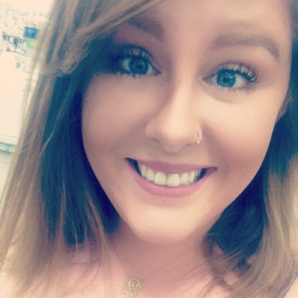 Meet your Posher, Madison