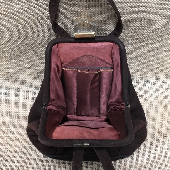 โโโจVintage Brown Triangular Handbag - Picture 3 of 4