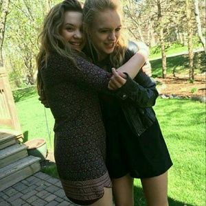 Meet your Posher, Alexis