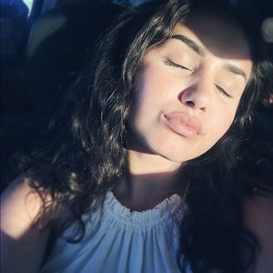 Meet your Posher, Marissa