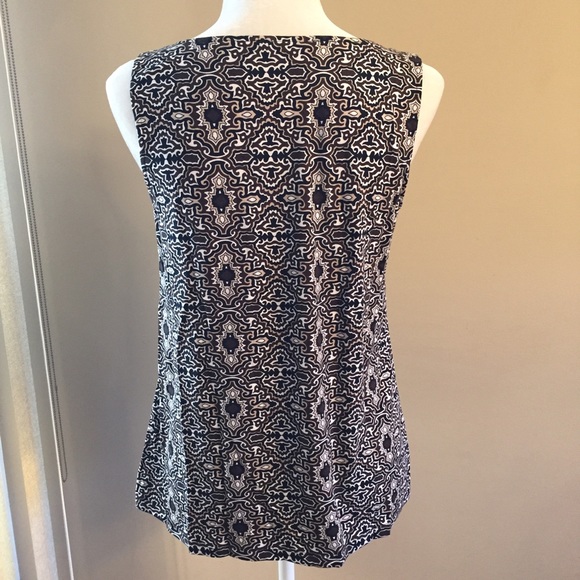 NY&Co. Print Tank - Picture 2 of 4
