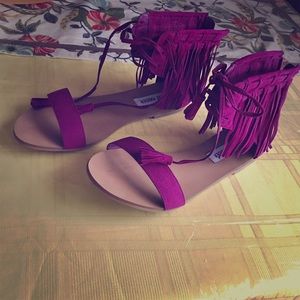 New Steve Madden fringe sandals
