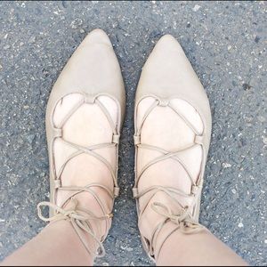 NWT: Old Navy lace up flats