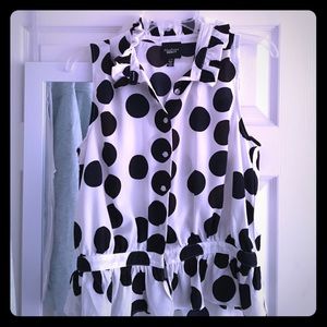 Sleeveless Polkadot Blouse