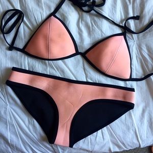 Triangl pink bikini!
