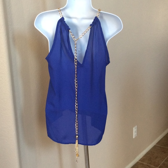 Tops - Picture 2 of 2