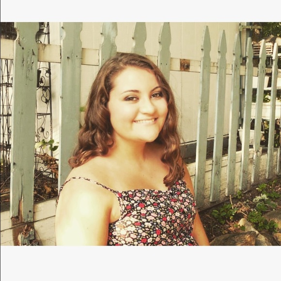 Meet your Posher, Madison