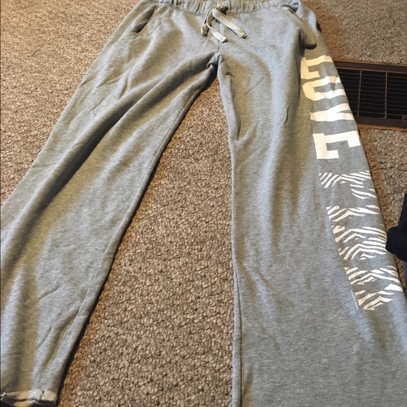 Pink boyfriend sweatpants