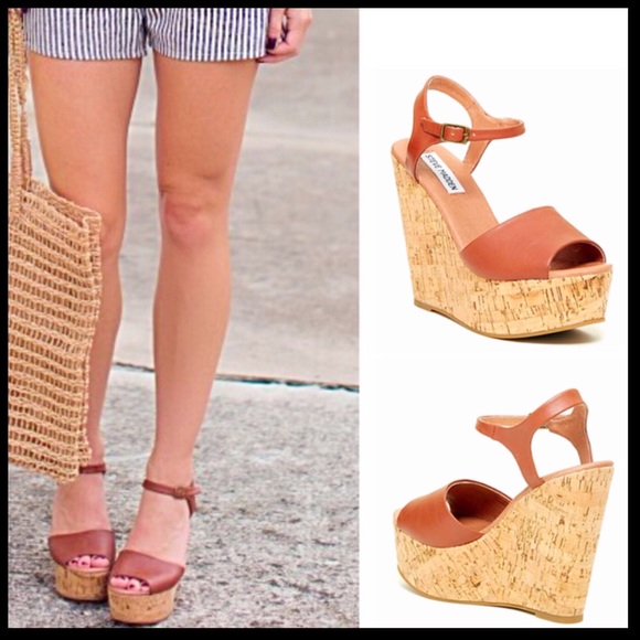 ❌SOLD❌❗️1-HOUR SALE❗️STEVE MADDEN SANDALS Wedge - Picture 7 of 8