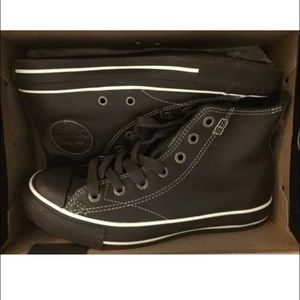 New Brown Leather Converse