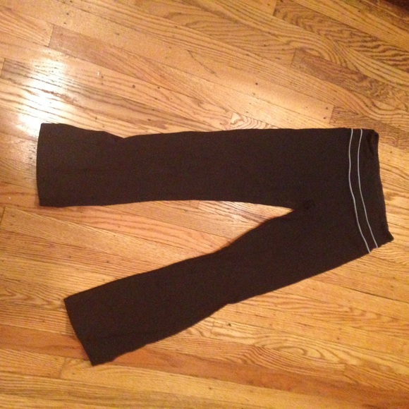 Lulu lemon size 4 pants wanna trade