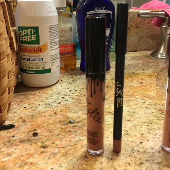 Kylie Jenner lip kit, Dolce K