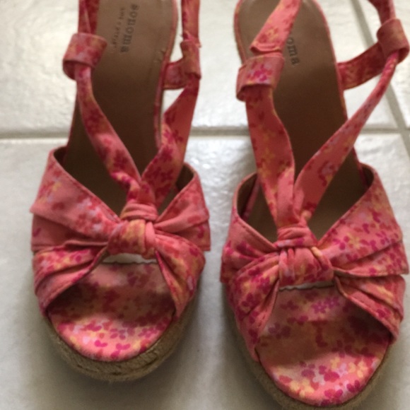 Sonoma size 7 1/2 espidrills