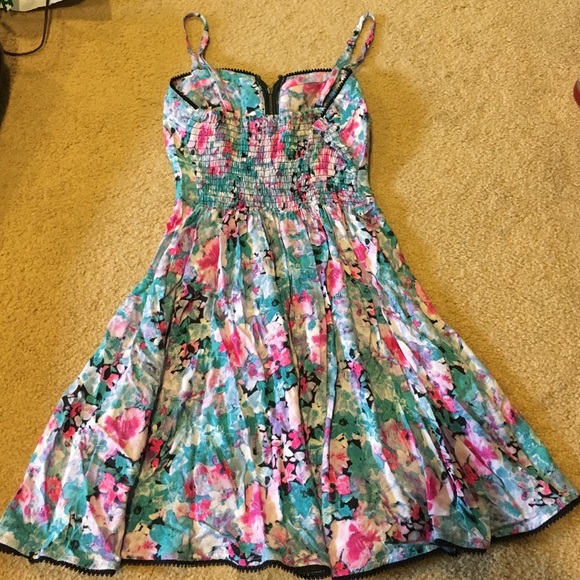 Pastel floral convertible dress - Picture 2 of 2