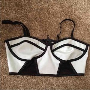Crop top