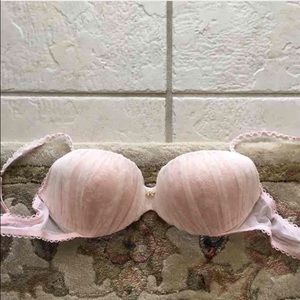 Victoria's Secret Demi buste bra