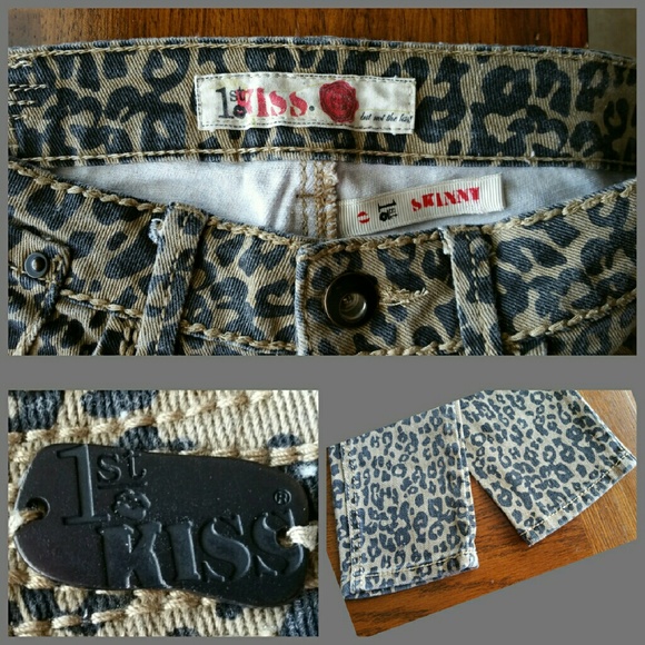 1st Kiss 💋 Animal Print Skinny Jeans - Picture 4 of 5