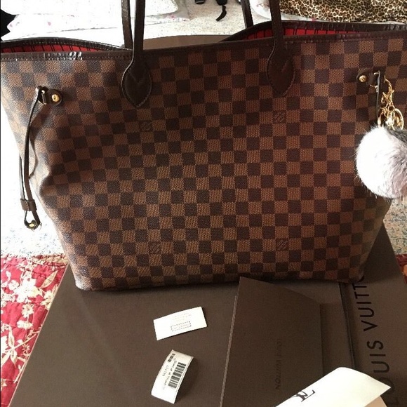 Sold on tradesy!Louis Vuitton Neverfull Damier GM - Picture 2 of 4