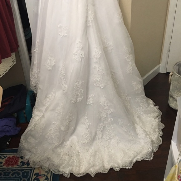BN ALLURE 8756 ballgown wedding dress - Picture 2 of 4