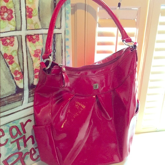 Make An Offer! EUC Anne Klein bag patent leather