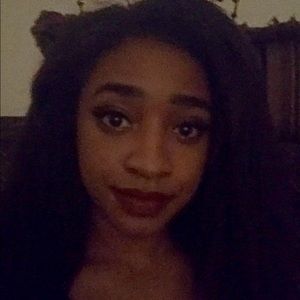 Meet your Posher, Gabrielle