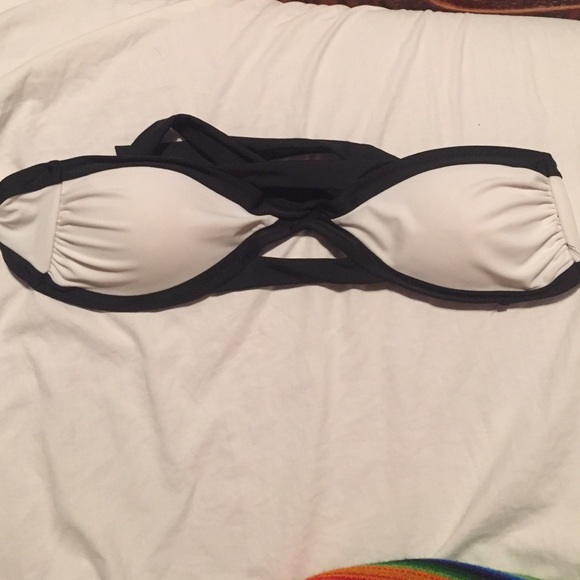 Swimsuit. Top and bottoms - Picture 1 of 4