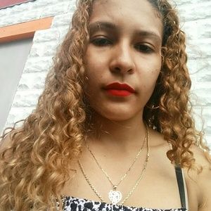 Meet your Posher, Jade