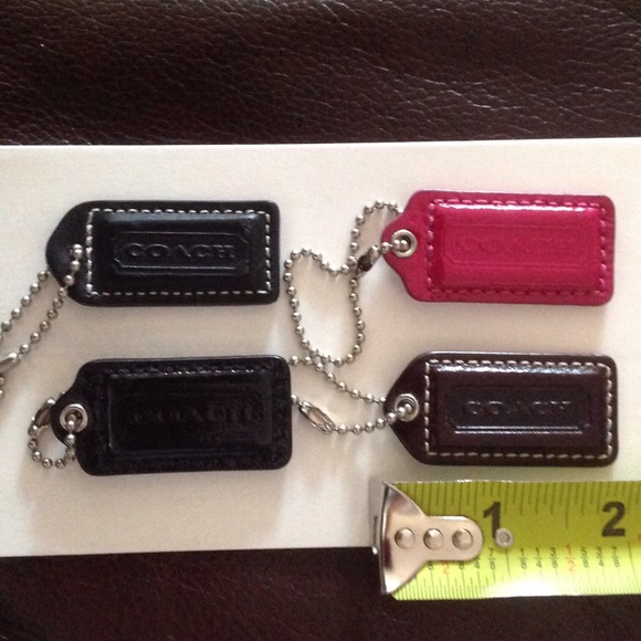 Coach Key Chain Ring Hang Tag - Picture 1 of 2
