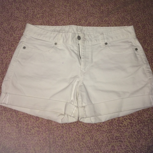 Cute white Jean shorts