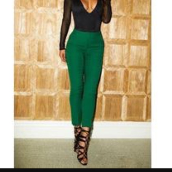 Never worn green crop pants