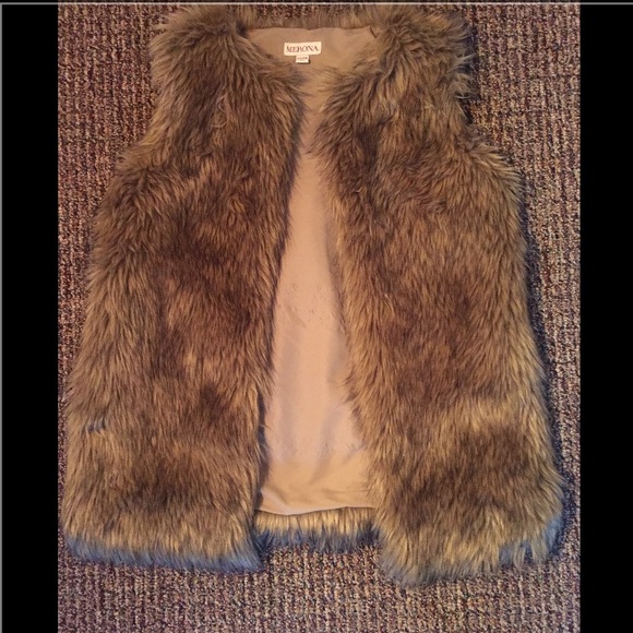 Merona Faux Fur Vest