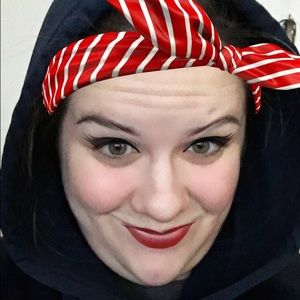 Meet your Posher, Sara