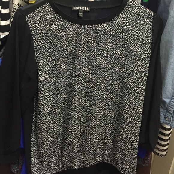 Express black white gray crew top