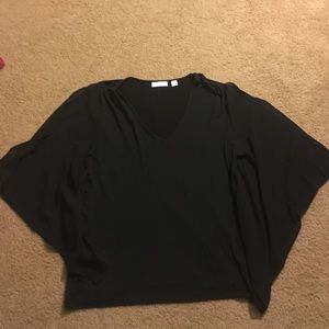 Flowing sleeved New York and Co top. Never worn!