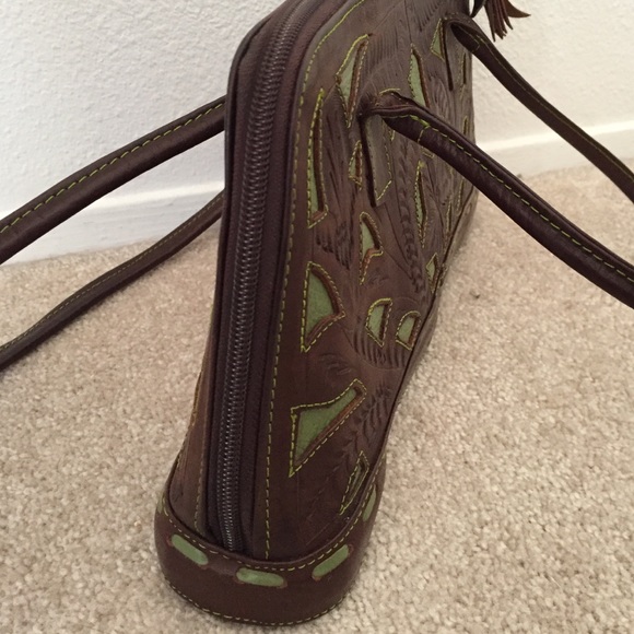 Vintage Inspired Handbag - Picture 4 of 4