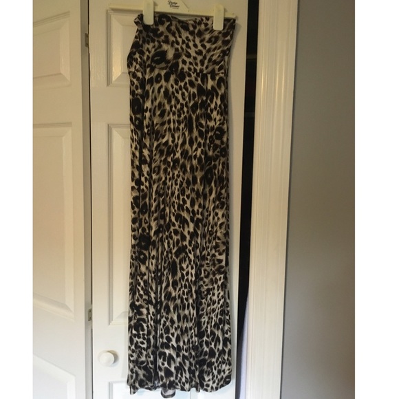 Maxi skirt