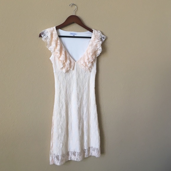 Nordstrom Velvet Torch Ruffled Lace Dress
