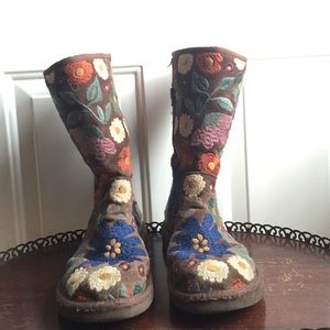 Vintage Embroidered Uggs