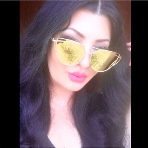 💰CASE INCLUDED💰Gold Mirror/Gold CrossWire - Picture 4 of 4