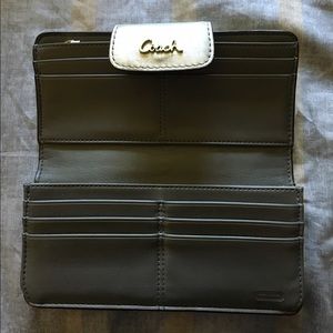 Coach wallet