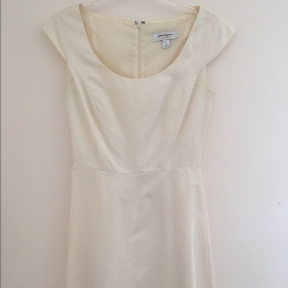 Isaac Mizrahi ivory knee length dress