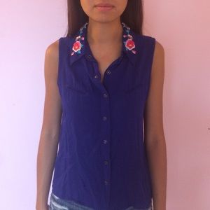 Embroidered indigo button-up