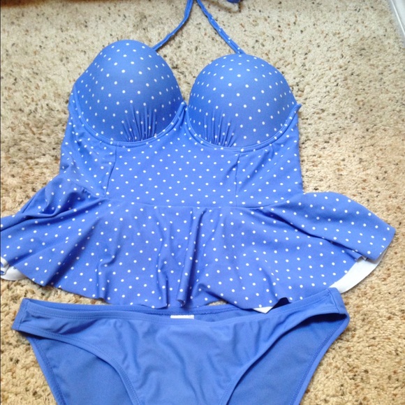 Peplum sweetheart swimsuit