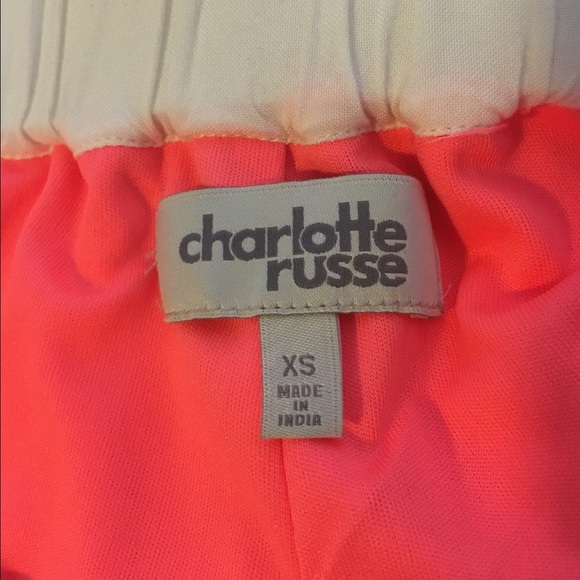 Shorts - Picture 3 of 3