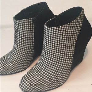 Madden Girl Ankle Boot