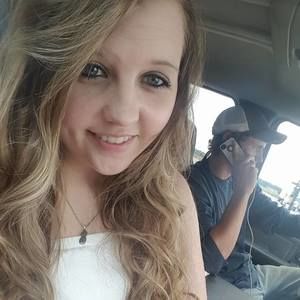 Meet your Posher, Kyla