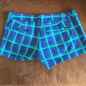 Size 3, Hurley shorts.